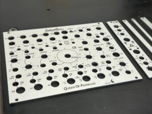 Лицевая панель: металлографика, фрезеровка толщина 2мм